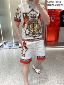 T-shirt and pant shirt 